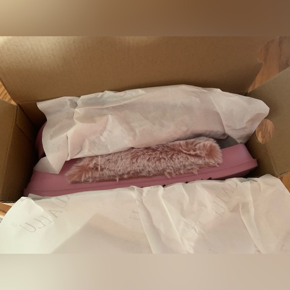 KuaiLu Womens Fluff Slippers - Picture 8 of 8